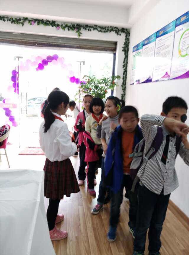 易視界囿山店成功試營(yíng)業(yè)