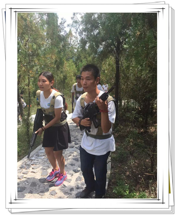 易視界精英們迅速進入了戰(zhàn)斗狀態(tài)