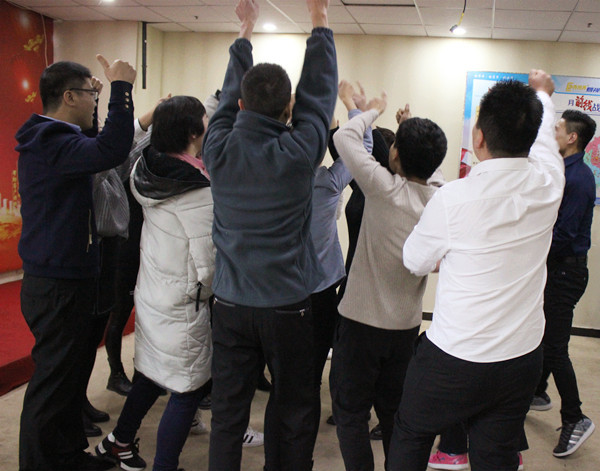 易視界激情的團隊風(fēng)采展示