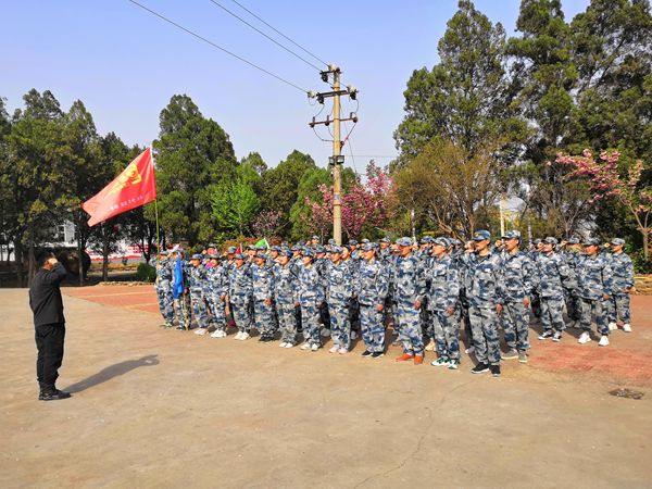 易視界2019直營軍團化繭成蝶春季訓(xùn)練營圓滿收官