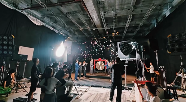 易視界拍攝火熱進(jìn)行中