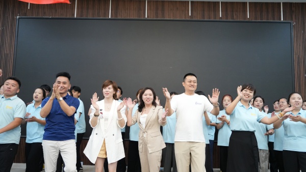 易視界2025年7月嘉獎(jiǎng)會(huì)暨8月啟動(dòng)大會(huì)精彩瞬間