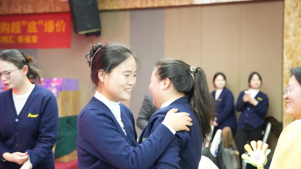 易視界2025年11月嘉獎會暨12月啟動大會精彩圖集