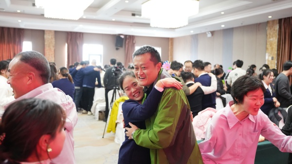 易視界2025年11月嘉獎會暨12月啟動大會精彩圖集